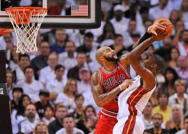 回顾经典:2011年热火VS公牛G1 詹韦大战罗斯