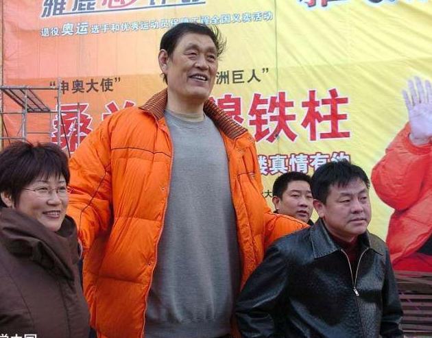 好消息!姚明力挺巩晓彬,49岁逍遥王获篮协新