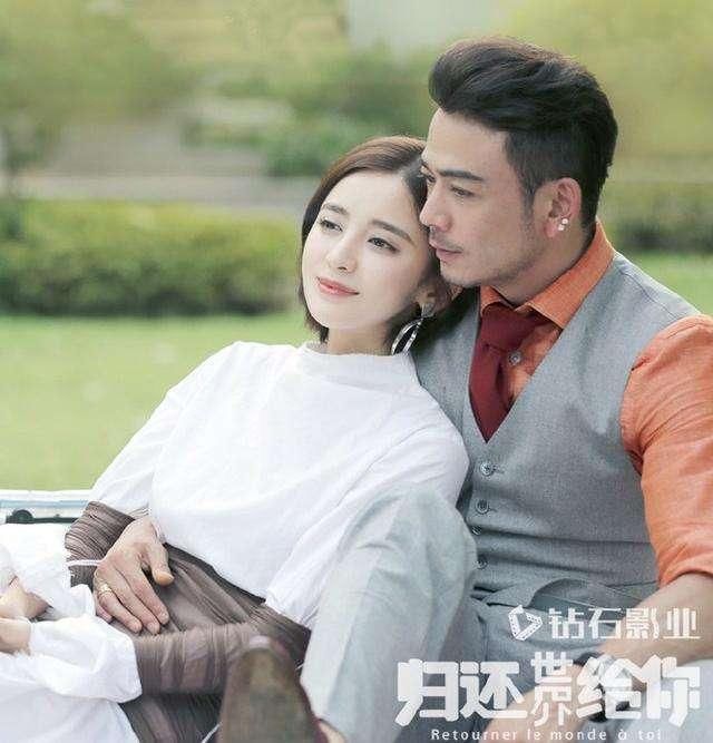 《归还世界给你》曝光最新海报,一袭透视纱裙