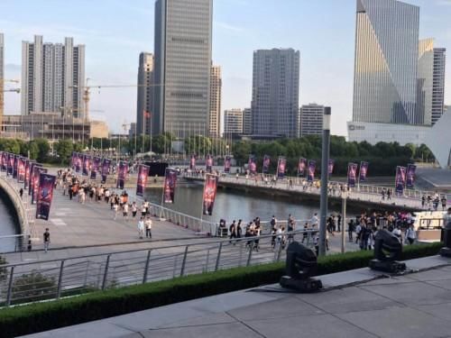 DNF十周年:庆典现场,活捉一只深渊柱子