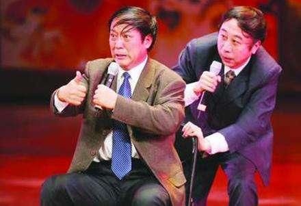 曾与冯巩搭档13年春晚,名气盖过赵本山,如今妻