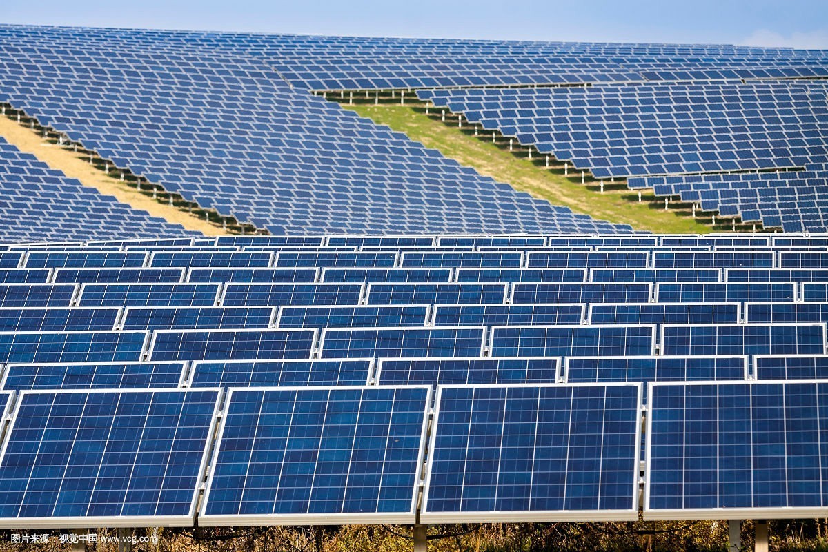 “没电的日子早就过够了”我国平价太阳能板点亮非洲