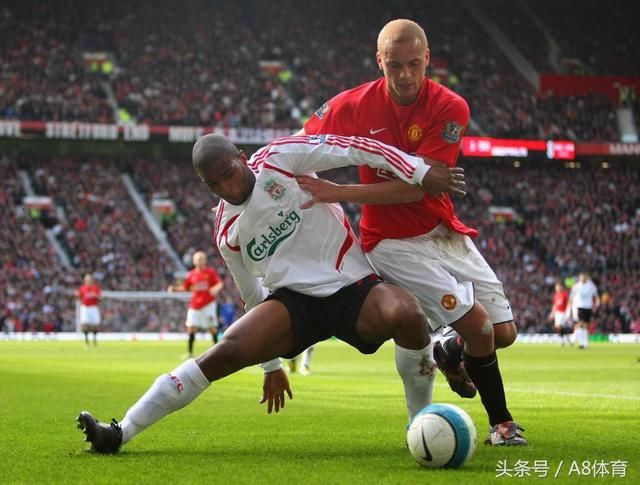 默默付出!21世纪历届英超冠军的无名英雄