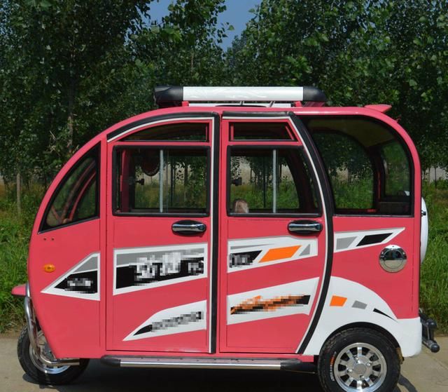 驾驶低速小型电动车到底该不该要驾驶证?今天