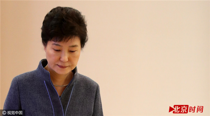 拒绝接受调查!这位嫁给国家的女人反悔了