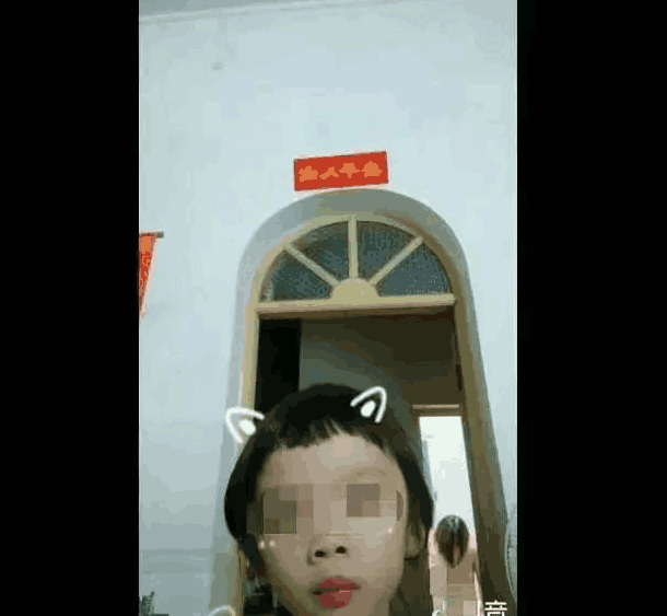 抖音小学生再惹事, 这次又是坑自己的妈妈, 网友