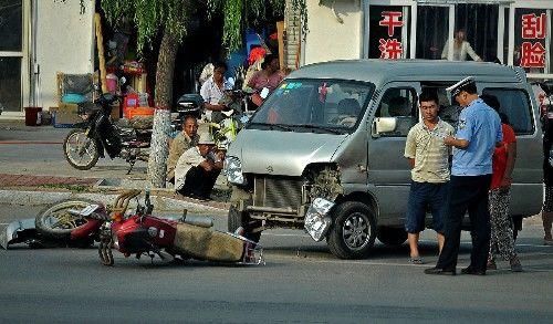 开车小常识发生交通事故处理的几大步骤,又可