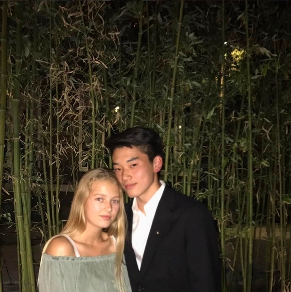 林依轮老婆晒照 不小心曝光了14岁儿子林子轩的外国女友(2)