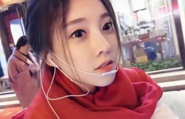 国民老公王思聪,揭老爹短不留情,炮轰张翰嘴毒