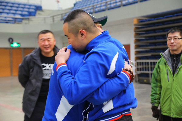 教练罗犇:有我在别怕“孤独” 教练罗犇:有我在别怕“孤独”