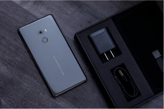 发布未满一年降幅2000!搭载骁龙835+128G的