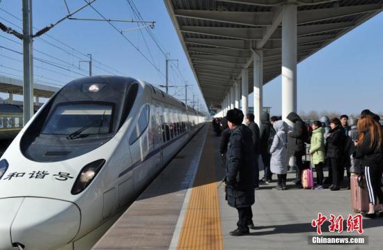 发展的中国:春运高铁串起的“惊叹号” 发展的中国:春运高铁串起的“惊叹号”