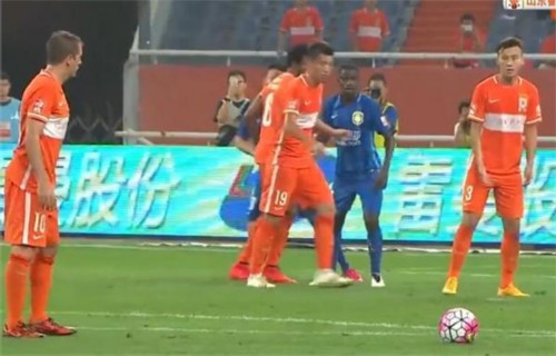 中超直播:山东鲁能泰山VS江苏苏宁比赛前瞻