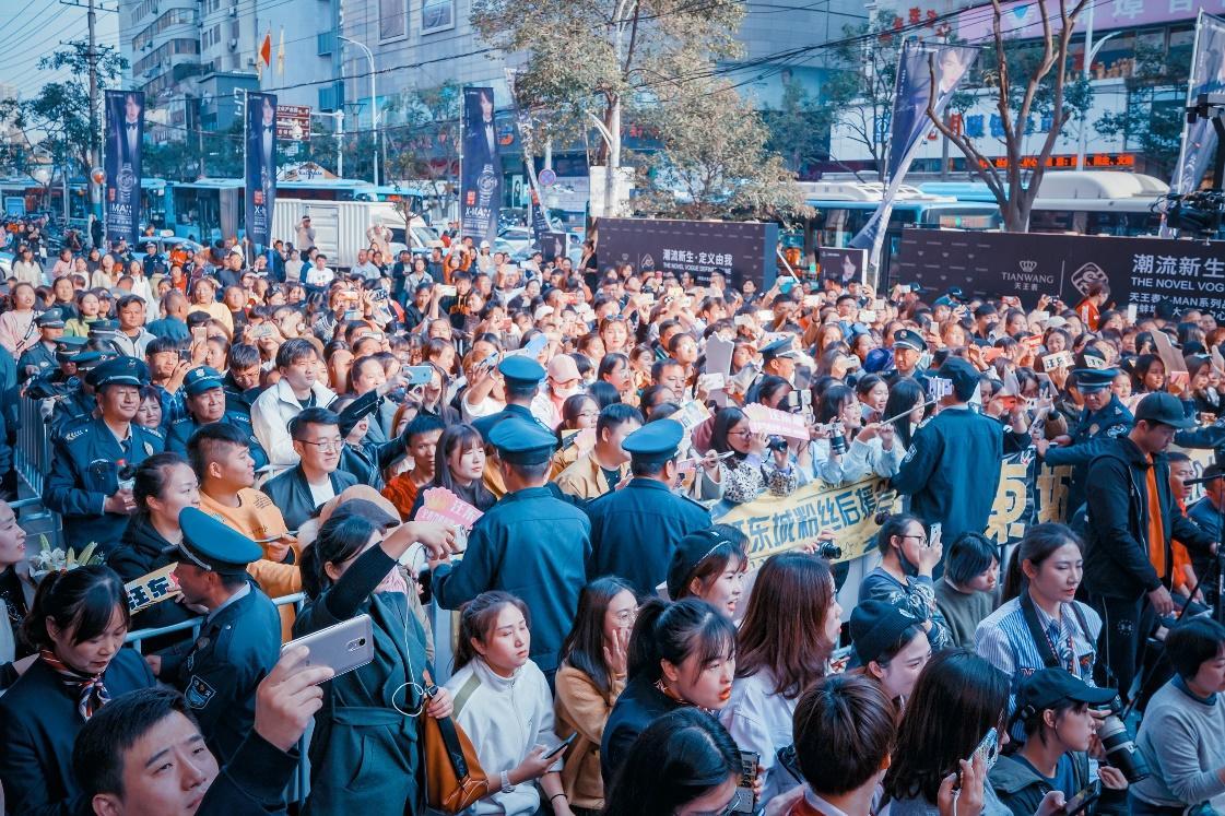 汪东城携手天王表X-MAN系列 缔造潮流新风尚(图4) 汪东城携手天王表X-MAN系列 缔造潮流新风尚(图4)