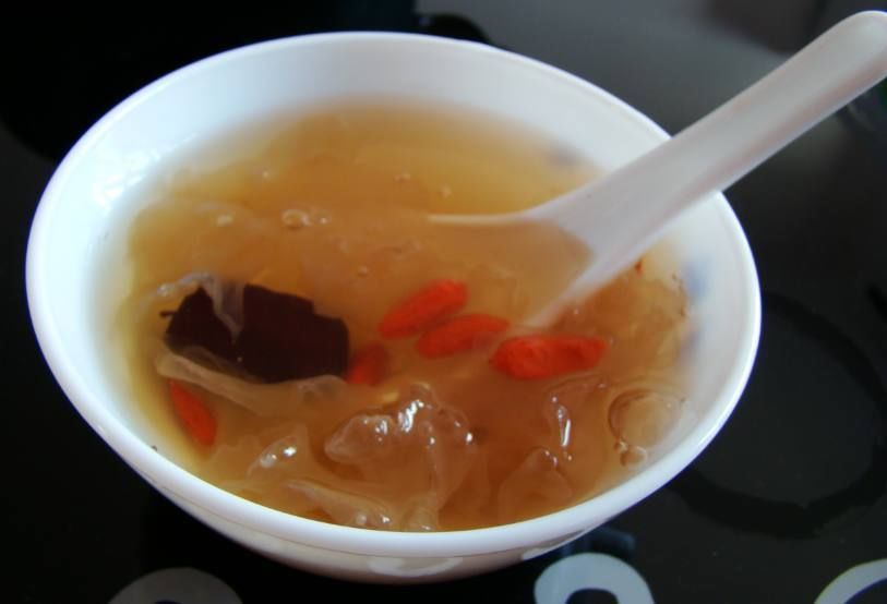 大姨妈来了,可以煲这个汤,补充流失的胶原蛋白