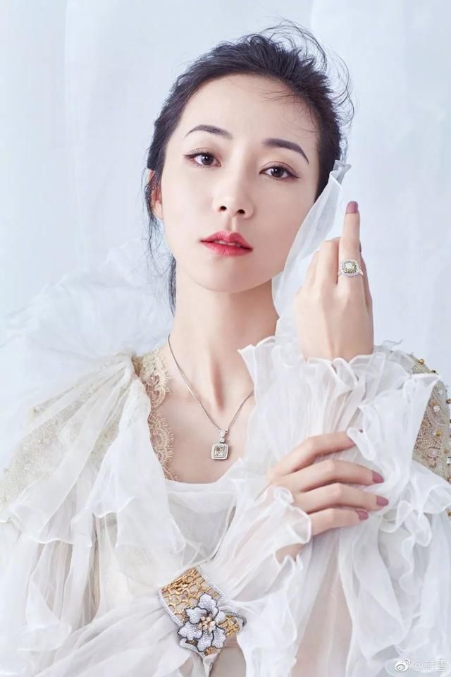 颜值演技才华都在线的女神韩雪:这才是京圈格