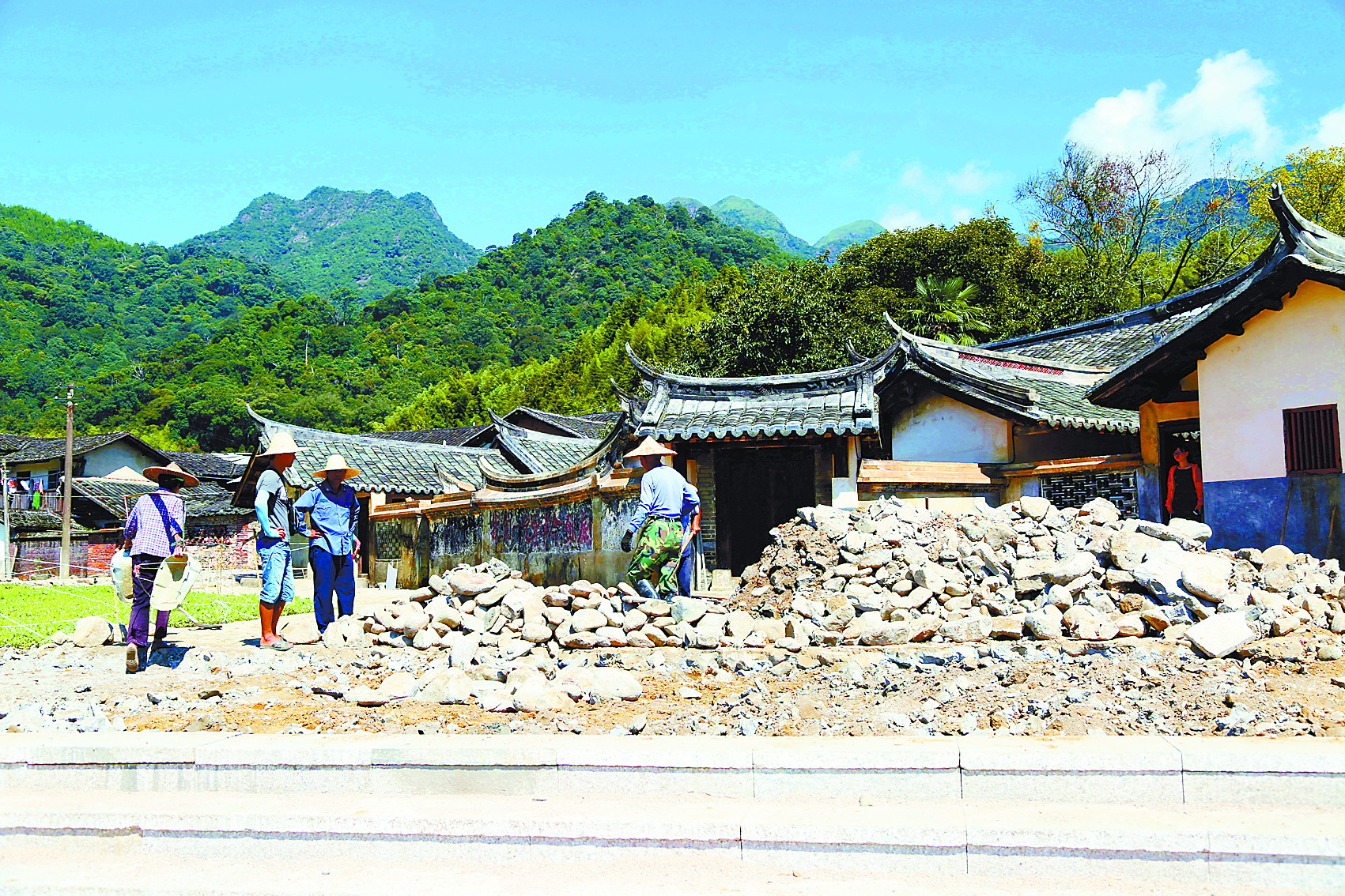 新罗区江山镇修缮中国红军第一个兵工厂