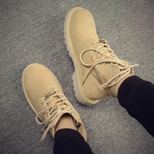 男生冬天怎么穿搭才显得不臃肿?学会叠穿就可