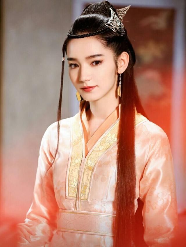 嘉行传媒与丰璟盛糖:反应杨幂唐嫣谁更聪明,曾