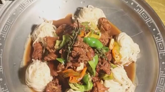 《快乐生活一点通》20171020椒麻小春鸡拌面