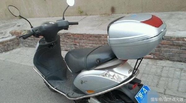 京A摩托车号牌霸气回归,土豪们开抢吧!