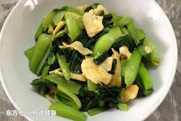 服用伟哥的忌讳,性事前这段时间吃最好