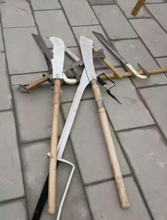 现代人着古代盔甲:中国队代表亚洲出征全甲史