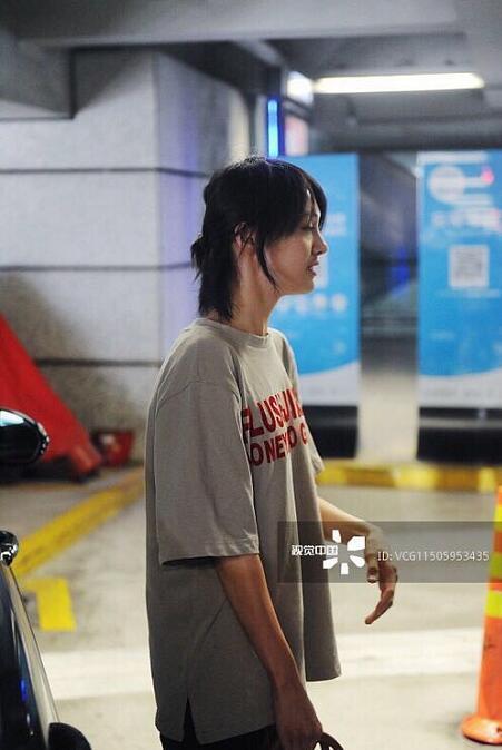 郑爽的驼背好严重,杨幂陈妍希陈乔恩,她们是脸