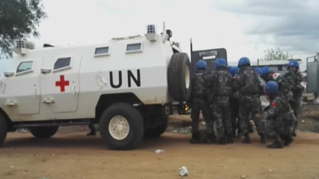 《军情解码》20171019中国“蓝盔”热血维和 《军情解码》20171019中国“蓝盔”热血维和