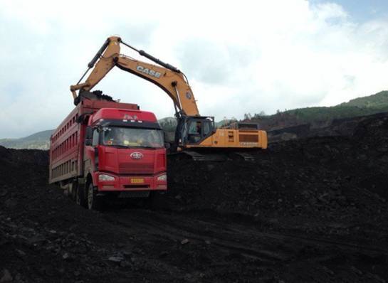 这样看来,在禁收油车转运煤炭这件事上,政府层面