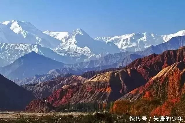 中国唯一白人民族,说伊朗语言,守卫中国边疆长