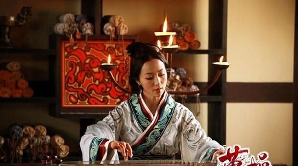 乐器大比拼:琵琶刘亦菲、笛子赵丽颖、古筝杨