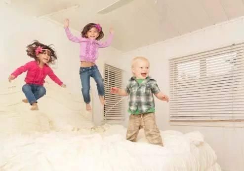 如何对22~24个月的宝宝进行亲子早教?