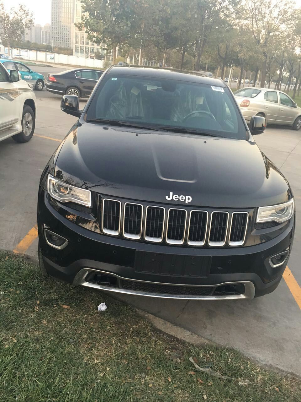 jeep大切诺基特价进口现车天津批发出售