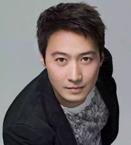 李连杰,王菲…这些大明星居然都是从北京胡同里走出来的!