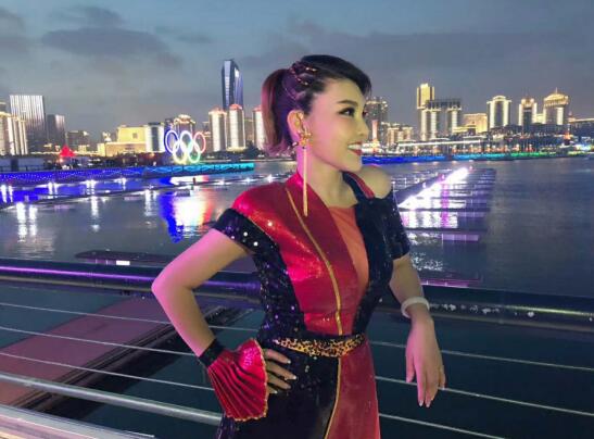 乌兰图雅一首歌抖音玩出1400万+ 浏览量