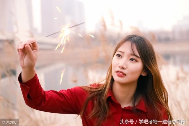 2018年二级建造师考试《建筑实务》这样答