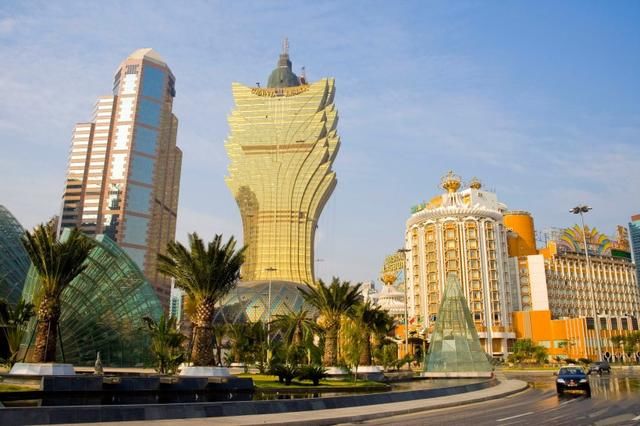 中国最繁华三座城市,北京上海没有上榜,这座西