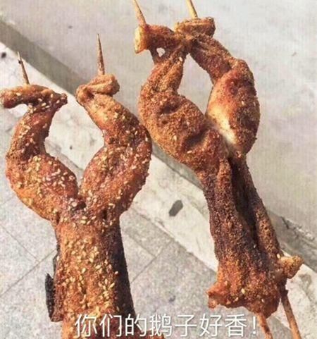 每生产一支口红,就有一只狗失去小丁丁,没有买