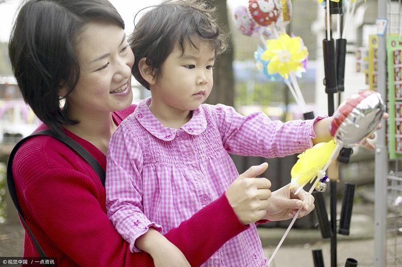 2018乡村教师支持计划启动,中部地区教师工资