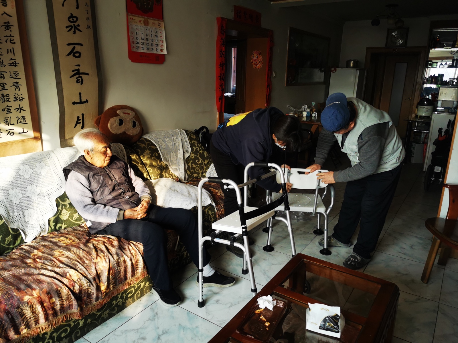 顾问式养老、社工赋能养老 通州区“一乡一特”养老项目亮点多_北京时间