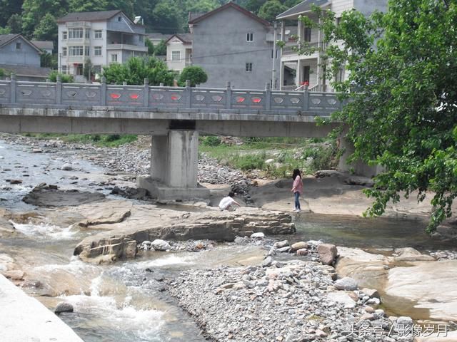 青山绿水间的魅力乡村湖北长阳高家堰流溪村