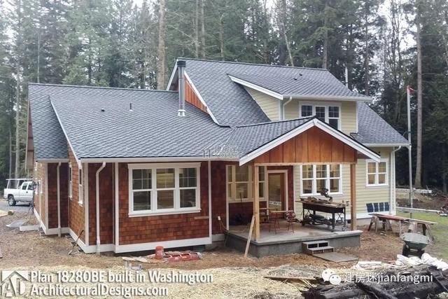 建房图纸新农村自建房美式风格13米X13米两层