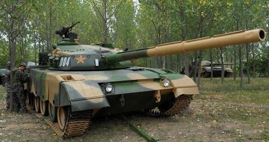 如何100元造一架歼11?现场造装备专为被敌发