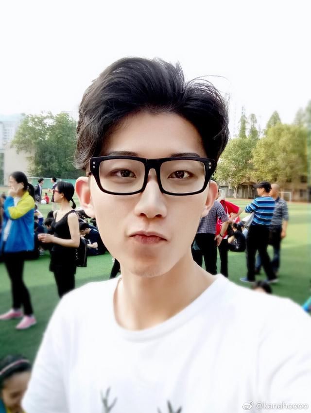 一组神级修图,把路人脸修成明星脸,这居然都是