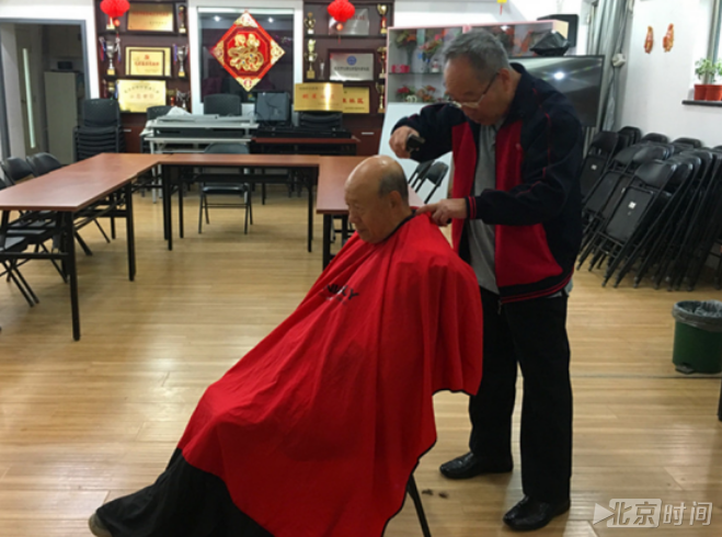 社区书记潘瑞凤:平凡小事做多了,也是平凡中的伟大 社区书记潘瑞凤:平凡小事做多了,也是平凡中的伟大