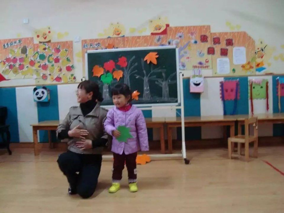 幼儿园培养孩子自信心教案《我就是喜欢我》《