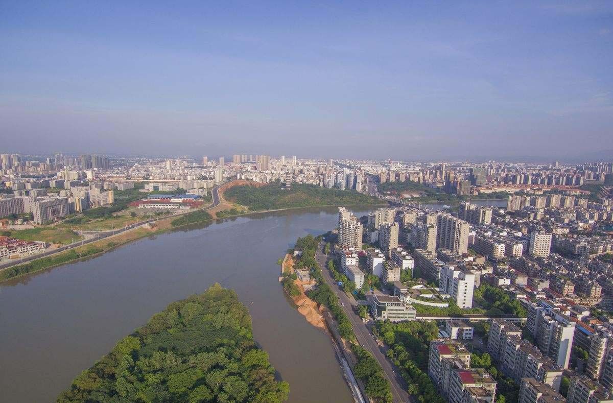 江西最有可能超过南昌的城市,发展潜力巨大,经