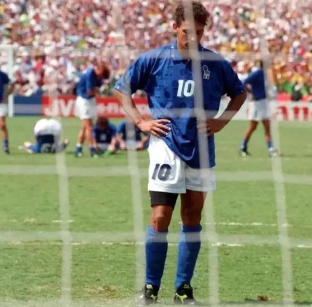 天下足球15大球星记忆,向他们致敬 足球不止是