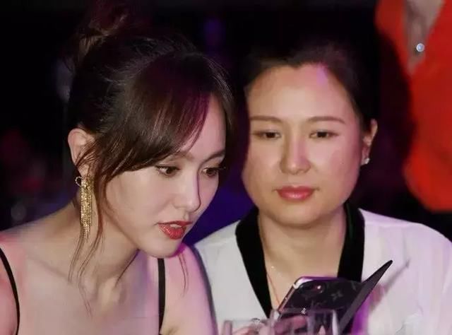 34岁唐嫣活动原图流出,与我们印象中并无太大